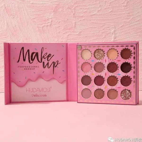 4 in 1 Makeup Paletee 4