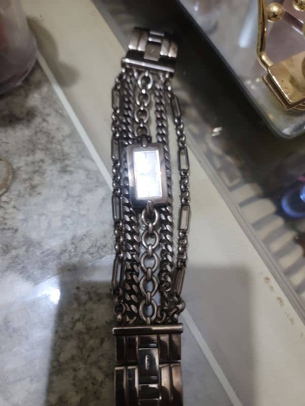 imported guess watches just like new 0