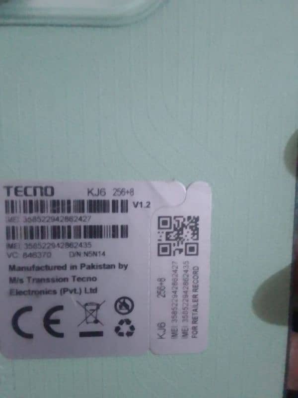 Tecno spark 20 pro 8 256 ram ha 10/10 condition ha jis bahi ne Lena ha 4