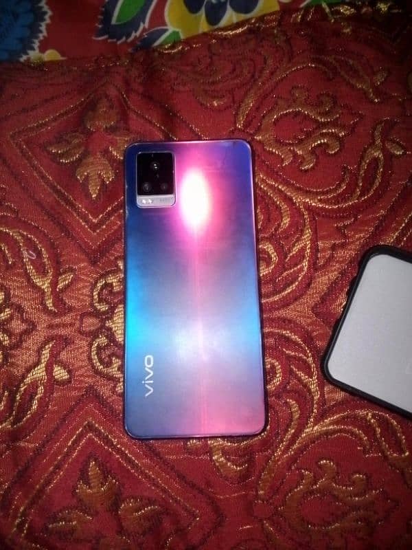 vivo v20 8/128 ,, 03034621565 Whatsapp and call 2