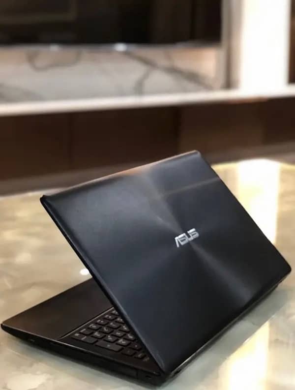 ASUS pro 1