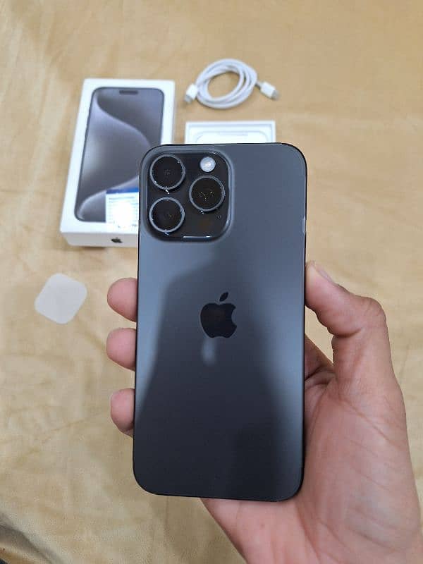 i phone 15 pro max 256GB jv black color 100/100 1