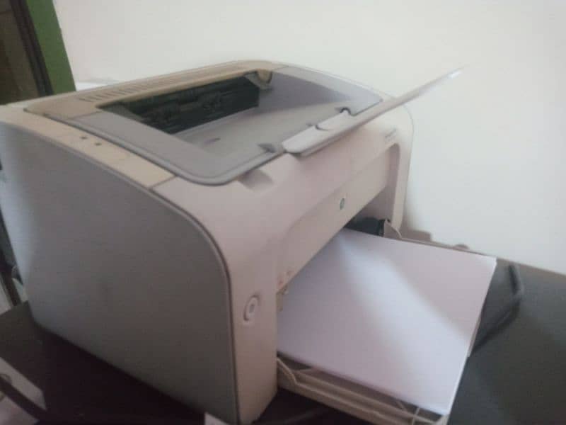 HP LASER JET P1005 BILKUL OK HAI 2