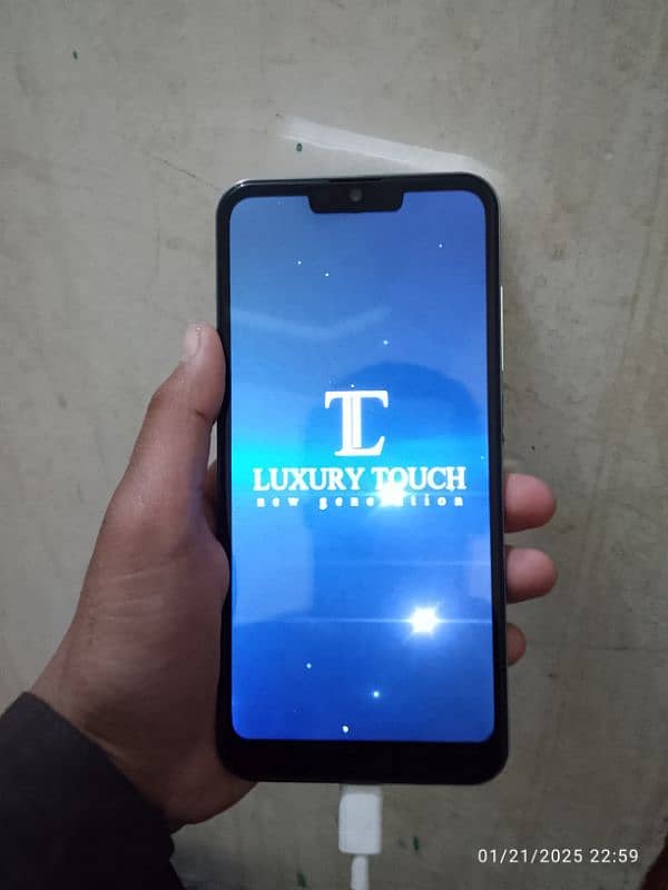 luxury touch L11 phone  8 256 1