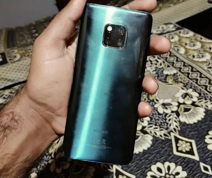 Huawei Mate 20 pro 03196176045 1