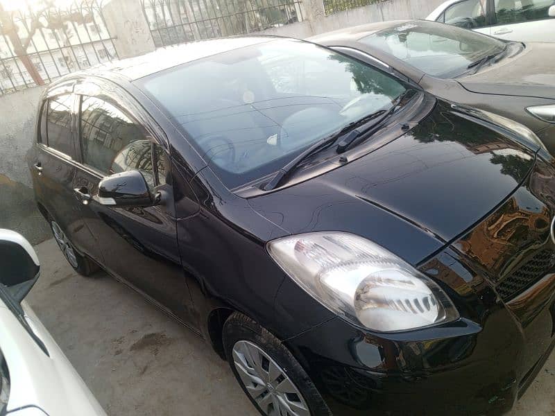 Toyota Vitz 2008 4