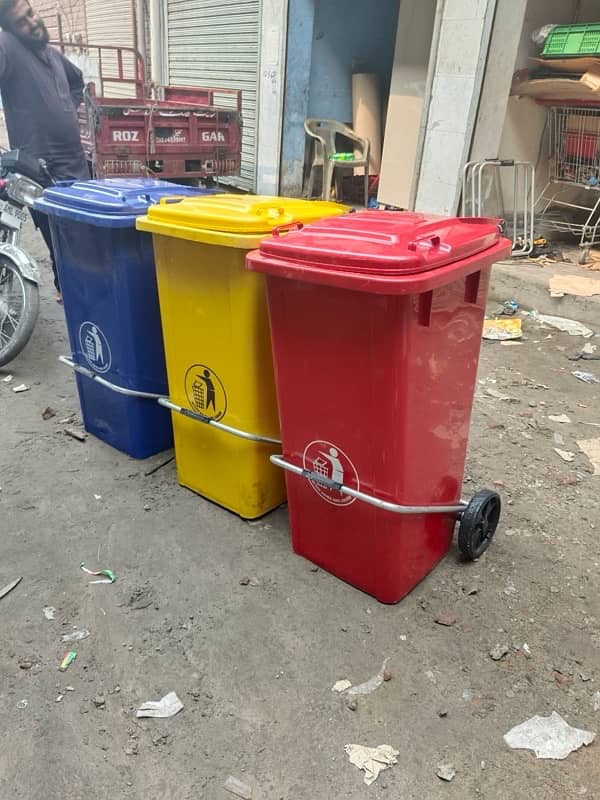 Dustbins, Garbage bins, plastic drum, 5