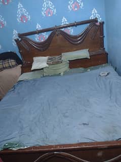 6000 RS king size bed without matress