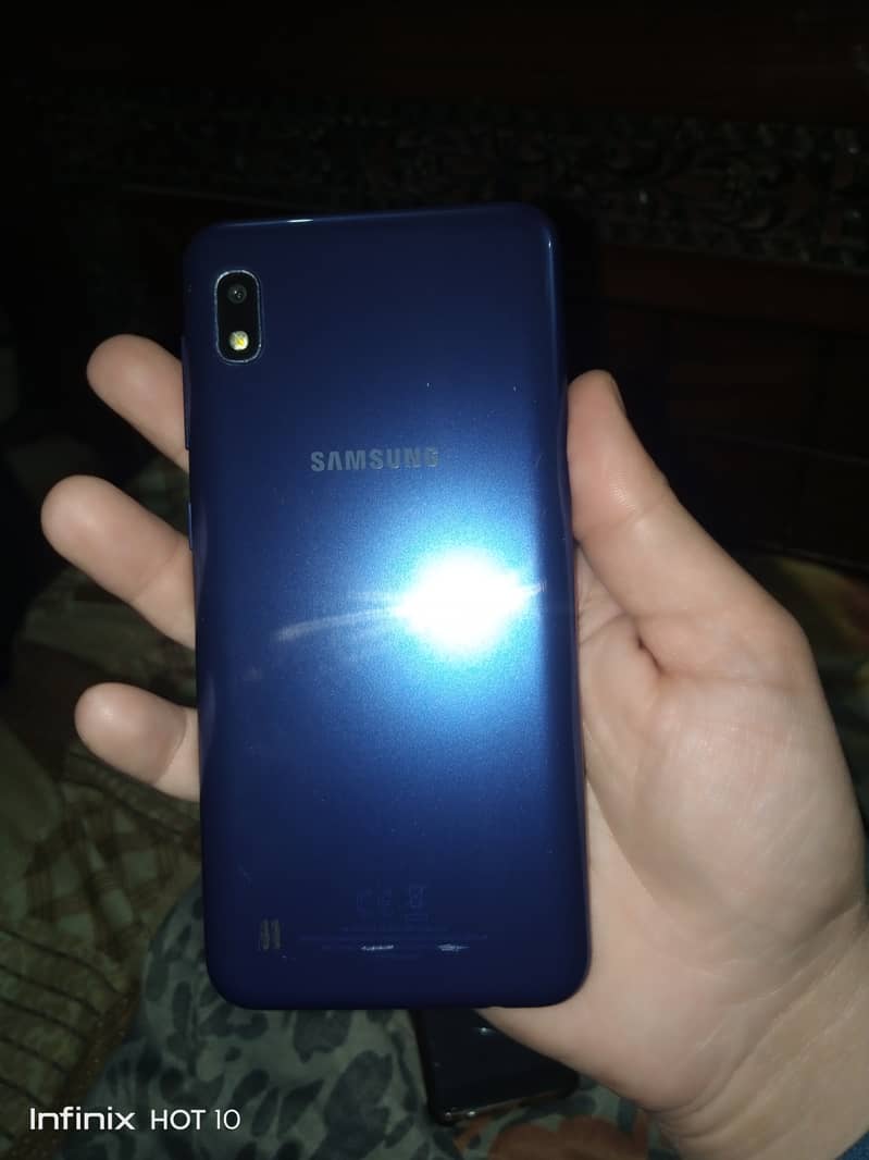 Samsung Mobile A10 7