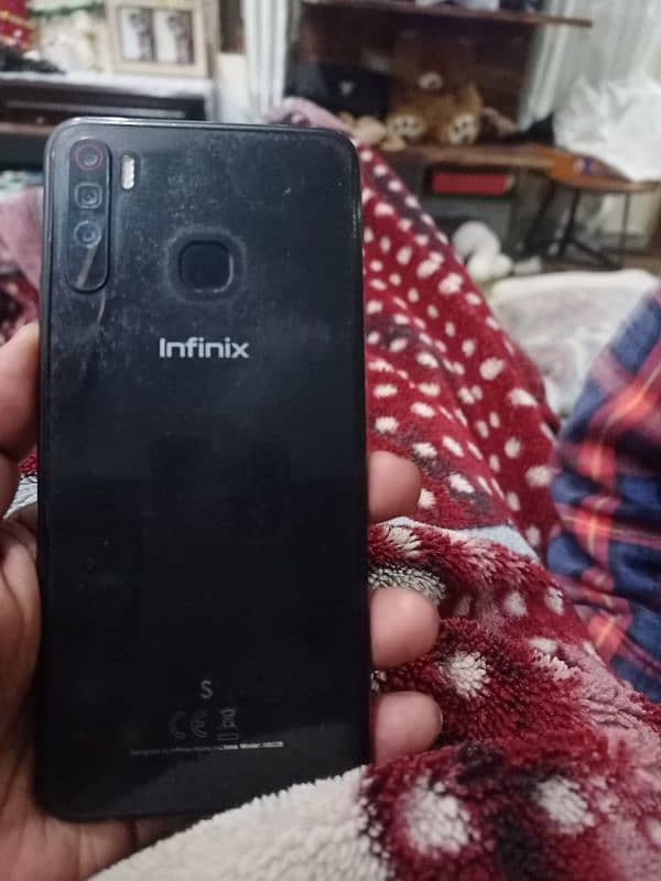 infinix 4 64 3