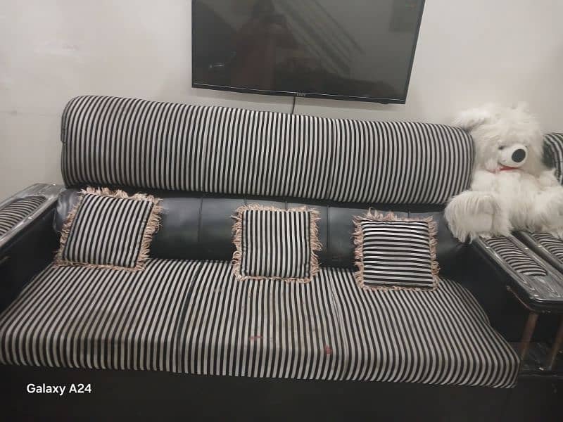 4 seater sofa set 0