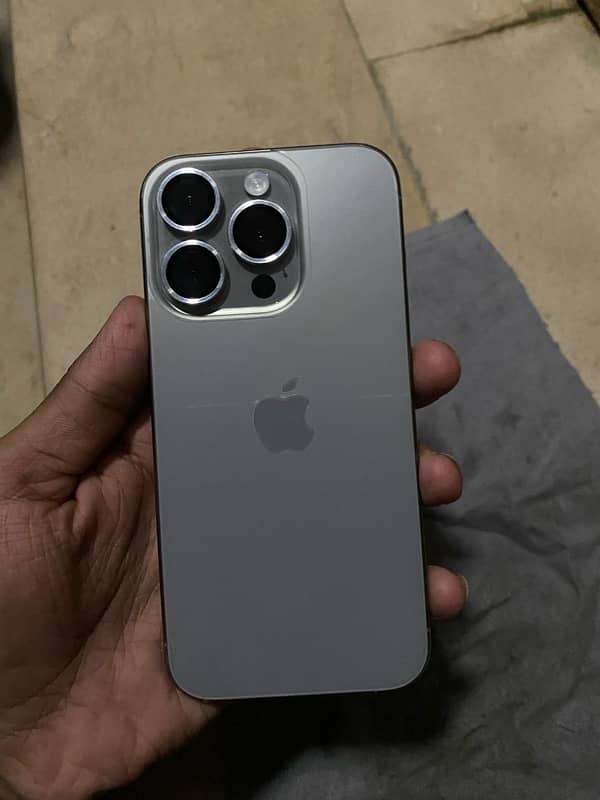 iPhone 15 pro  non pta jv 0