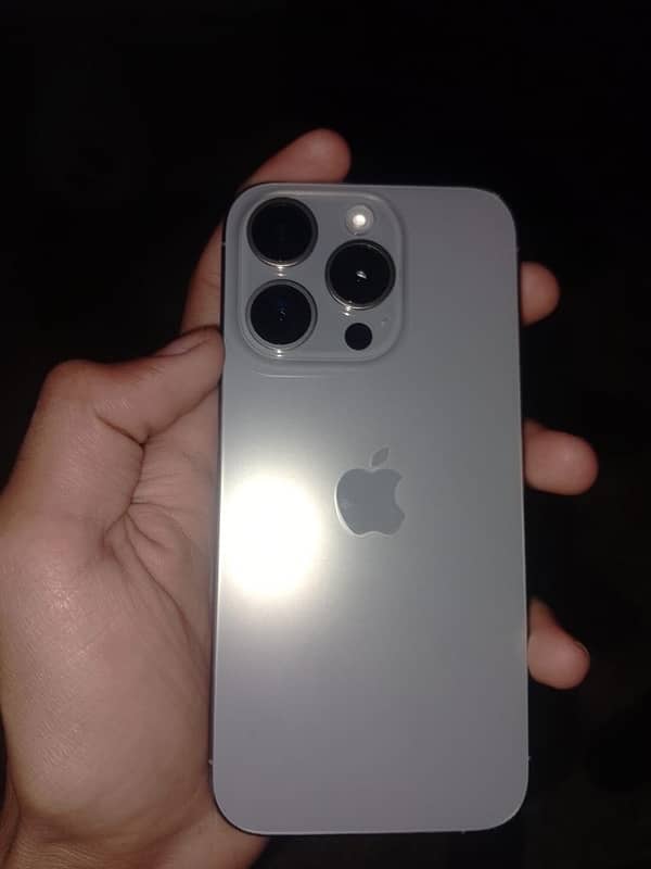 Iphone 15 pro jv lla 128 gb Natural titanium 1