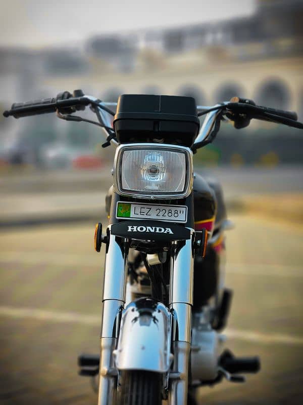 HONDA 125 2011 MODEL 6