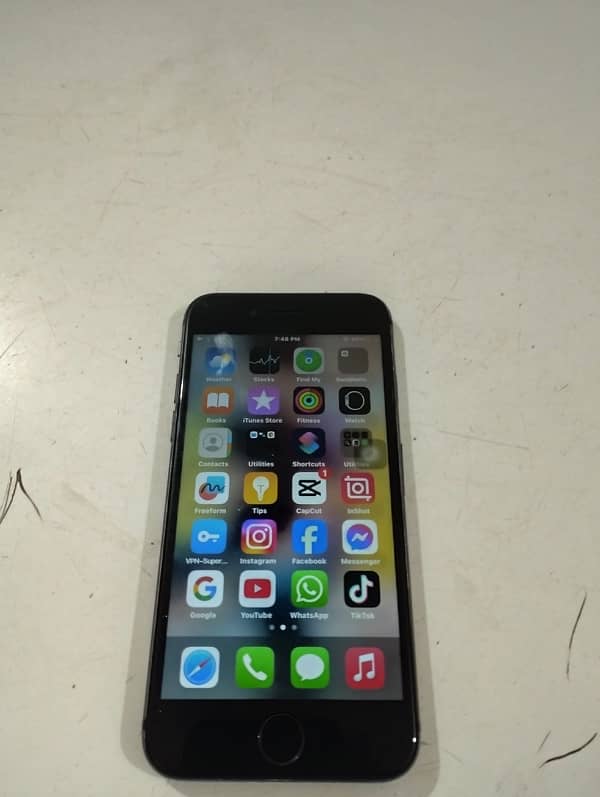 64 GB I phone 8 NOn Pta 2