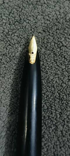 Vintage Sheaffer fountain pen