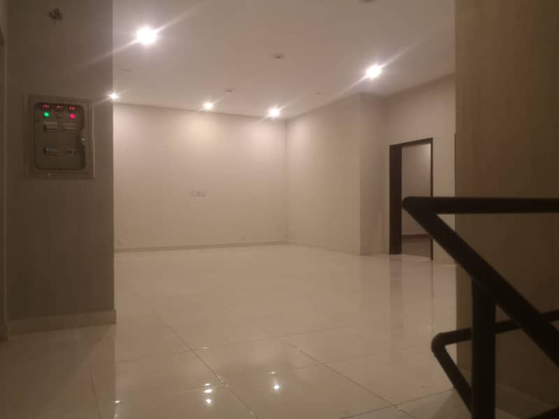 18 Marla Double Storey House For Sale In A Block Bankers Avenue Bedian Road 18