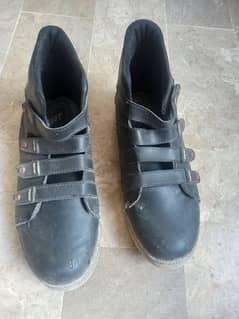 Men's Casual Shoes,  Slightly used