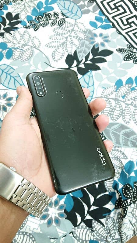 Oppo A31 5