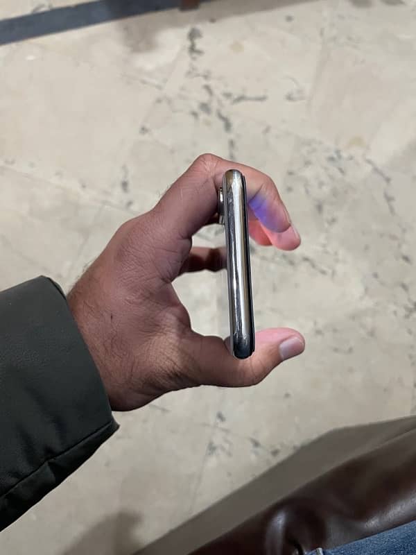 IPhone X | 256 GB | PTA Approved 5