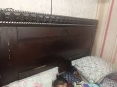 bedd for sale urgent 03465042589 whatsapp