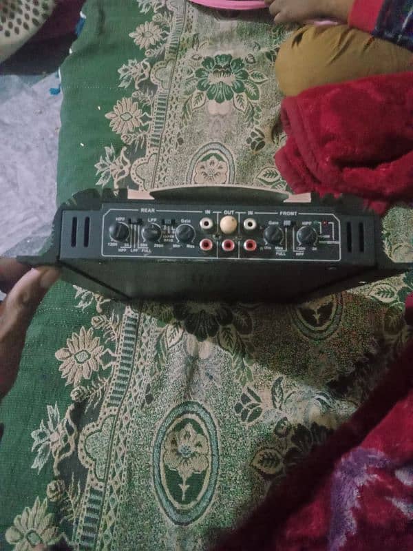 4chanal amplifier 2