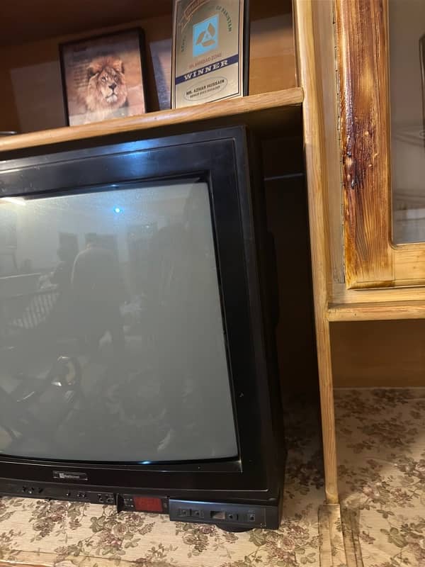 old version television 1