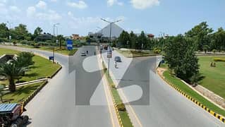 Buy 7 Marla Plot File On Installment In Gulberg Residencia Islamabad