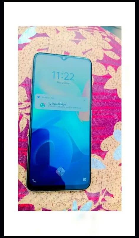 my vivo y55 8/128 for sale all ok condition 10by10 with box chagr 1