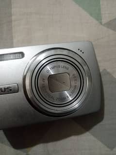 Olympus Micro 820