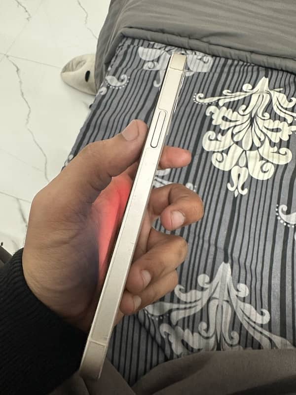 Iphone 12 128gb PTA APPROVED 1