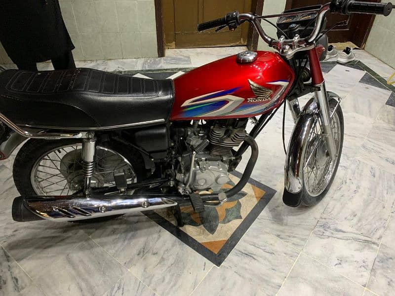 Honda  CG 125 ( Model  2022)  Total Genuine 1