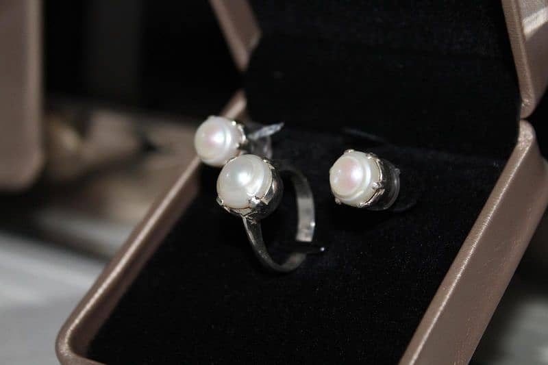 original pearl ring and tops 4