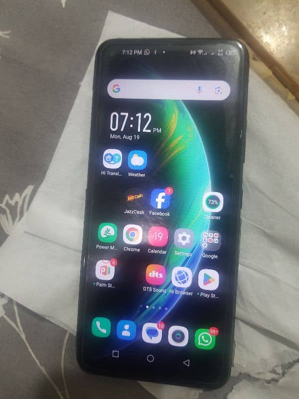 infinix hot 10   6/128 lush condition for urgent sale 0