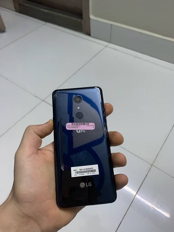 LG G7 Fit 0