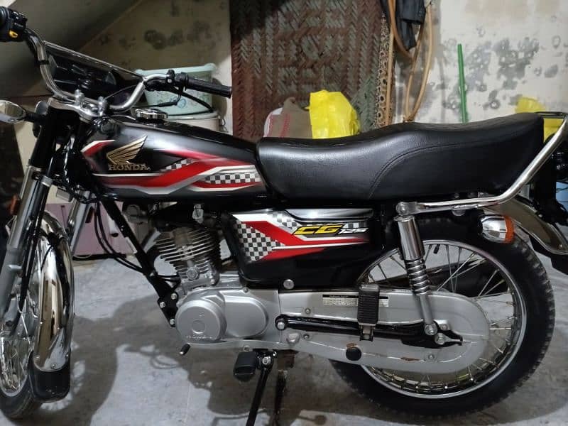 Honda cg 125 total genuine 10/10 . . . 0/3/0/0/8/1/2/2/2/0/5 0