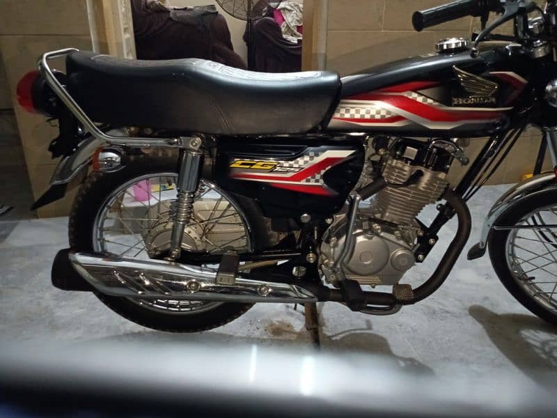 Honda cg 125 total genuine 10/10 . . . 0/3/0/0/8/1/2/2/2/0/5 3