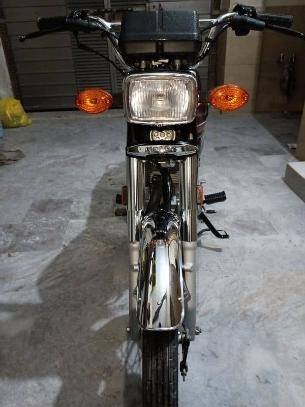 Honda cg 125 total genuine 10/10 . . . 0/3/0/0/8/1/2/2/2/0/5 5