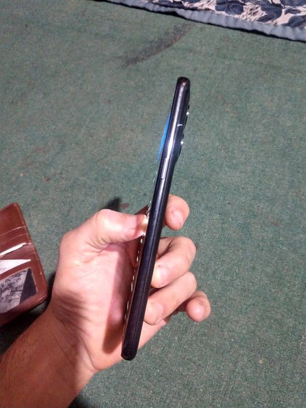 OnePlus 10t 5G non pta 8/128 condition 10/9 4