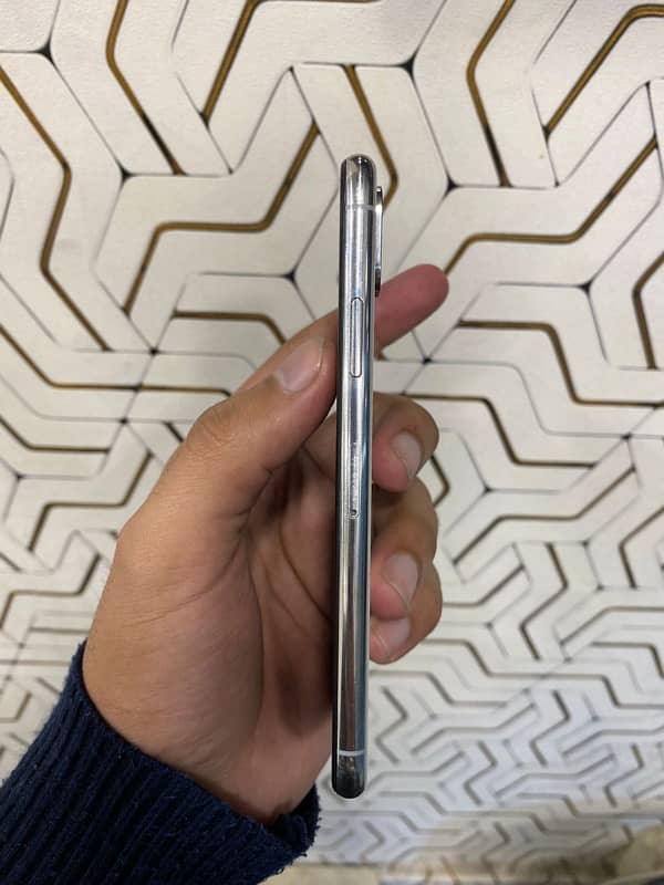 iphone xs dual pta approved 4