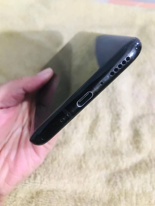 urgent sale one plus 7t pro mcleren 4