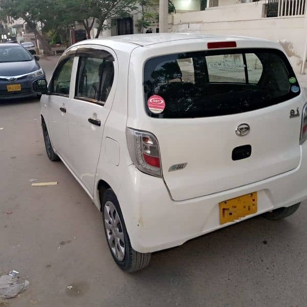 Daihatsu Mira 2014 1