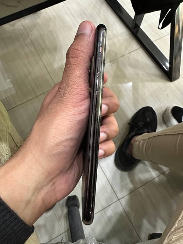 iphone 11 promax non pta 256gb 4