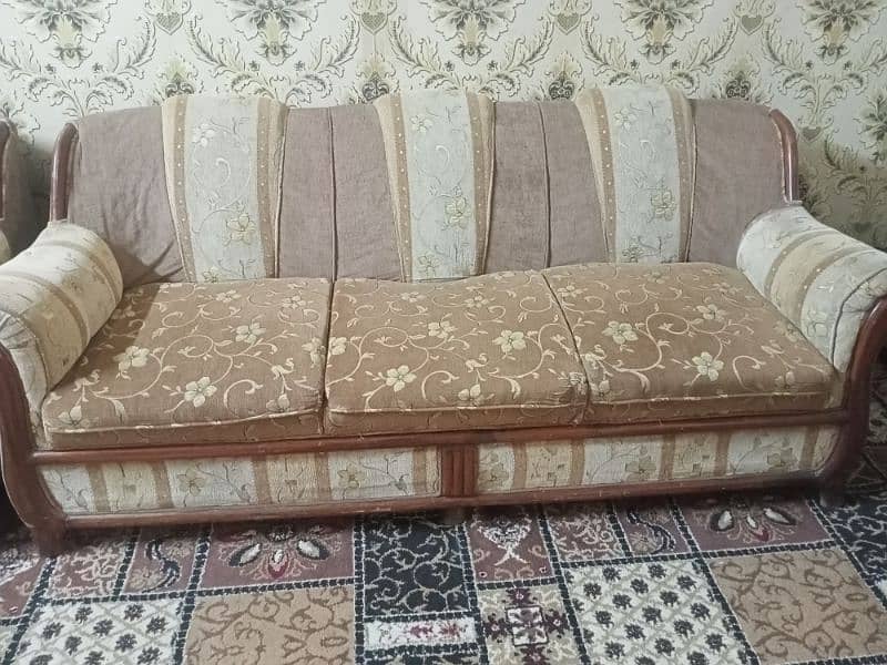 7 seater sofa set reasonable price 2