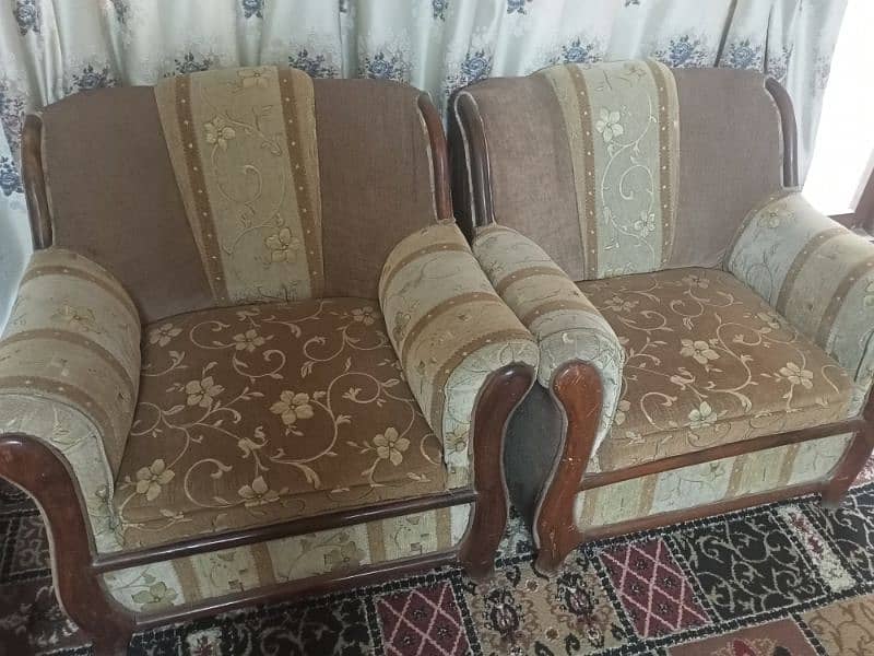 7 seater sofa set reasonable price 3