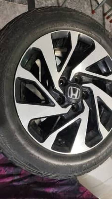 Original civic ky rim And tyre 1