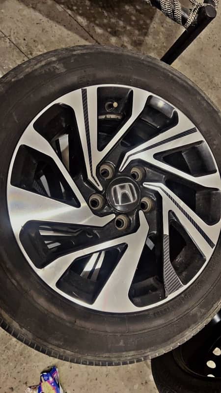 Original civic ky rim And tyre 2