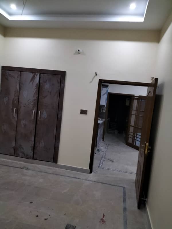 120 sq yards brand new portion for rent in Malik society 5