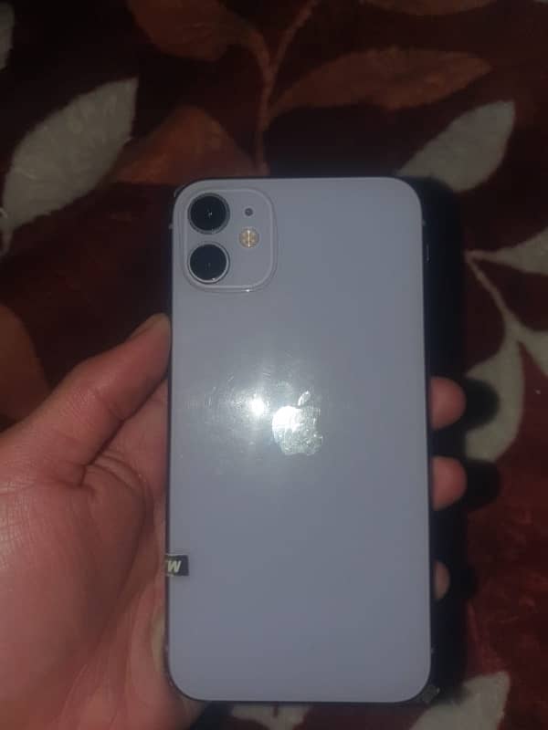 IPhone 11 non pta factory unlocked 5