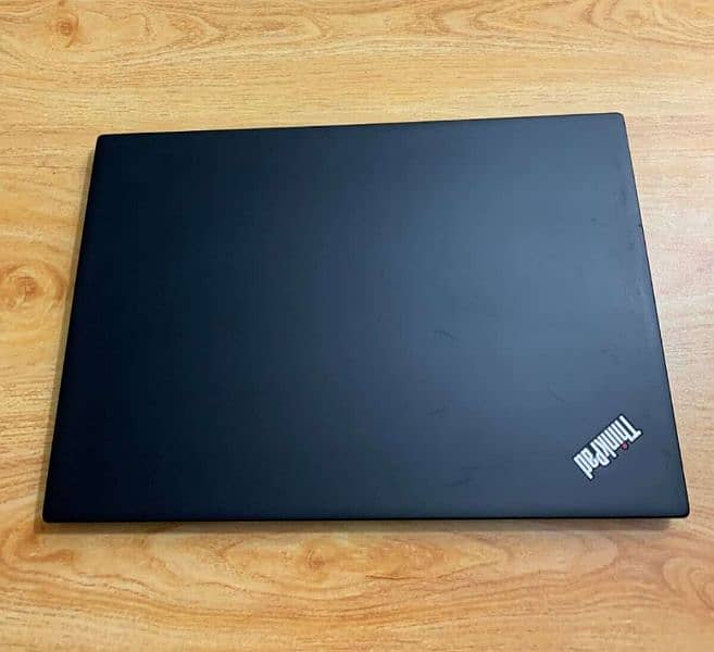 Lenovo ThinkPad T480s slim Ultrabook  Intel Core i5 -8th generation 2